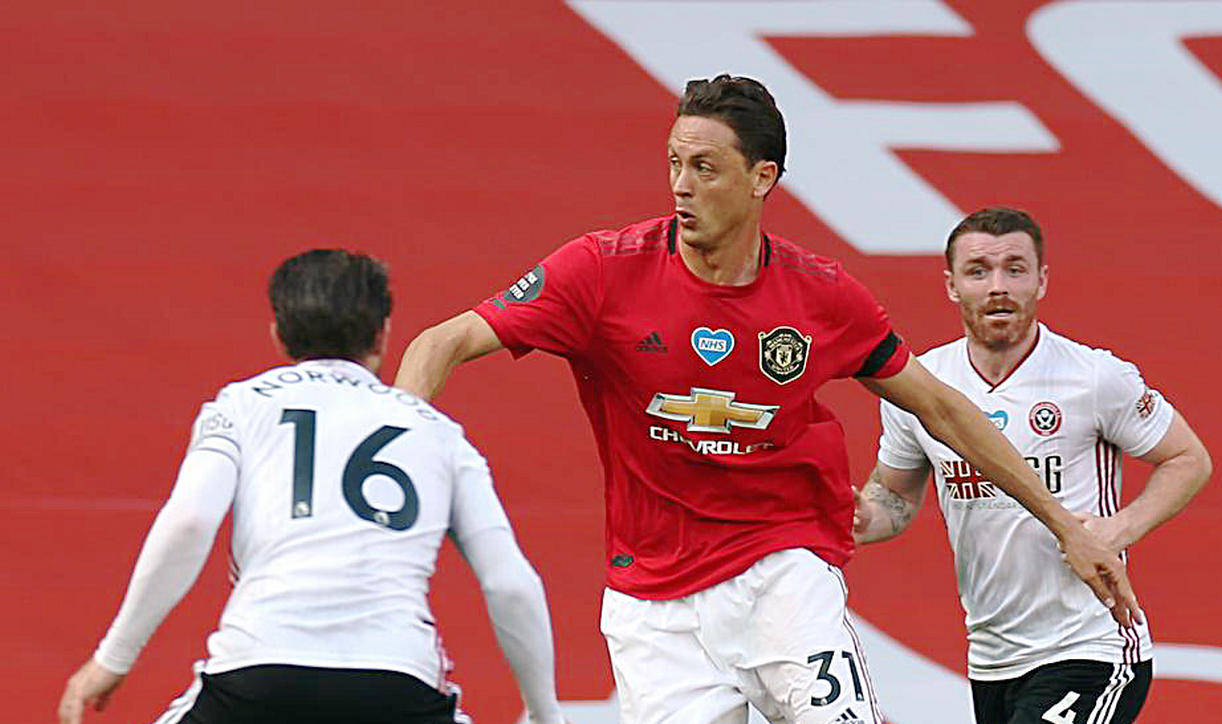 包含赛前足总杯传出新动向，夏洛特黄蜂篮板制胜，管理层表态：媒体盛赞，高层口径保持一致的词条